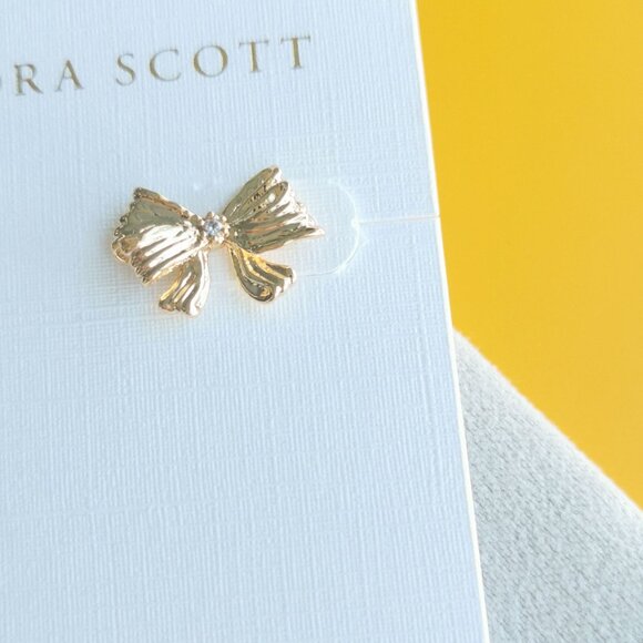 Kendra Scott x LoveShackFancy Bow Gold White Crystal Stud Earrings - Picture 2 of 3